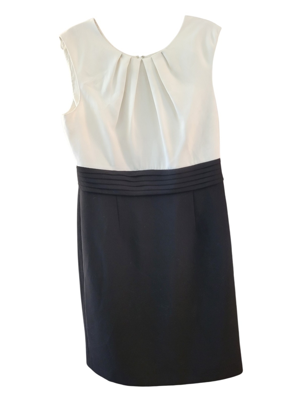 Tahari Ivory and Black Pleated-Waist Sheath Dress - Size 12